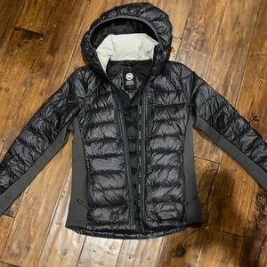 Canada Goose Hybridge Lite Hooded Down Jacket